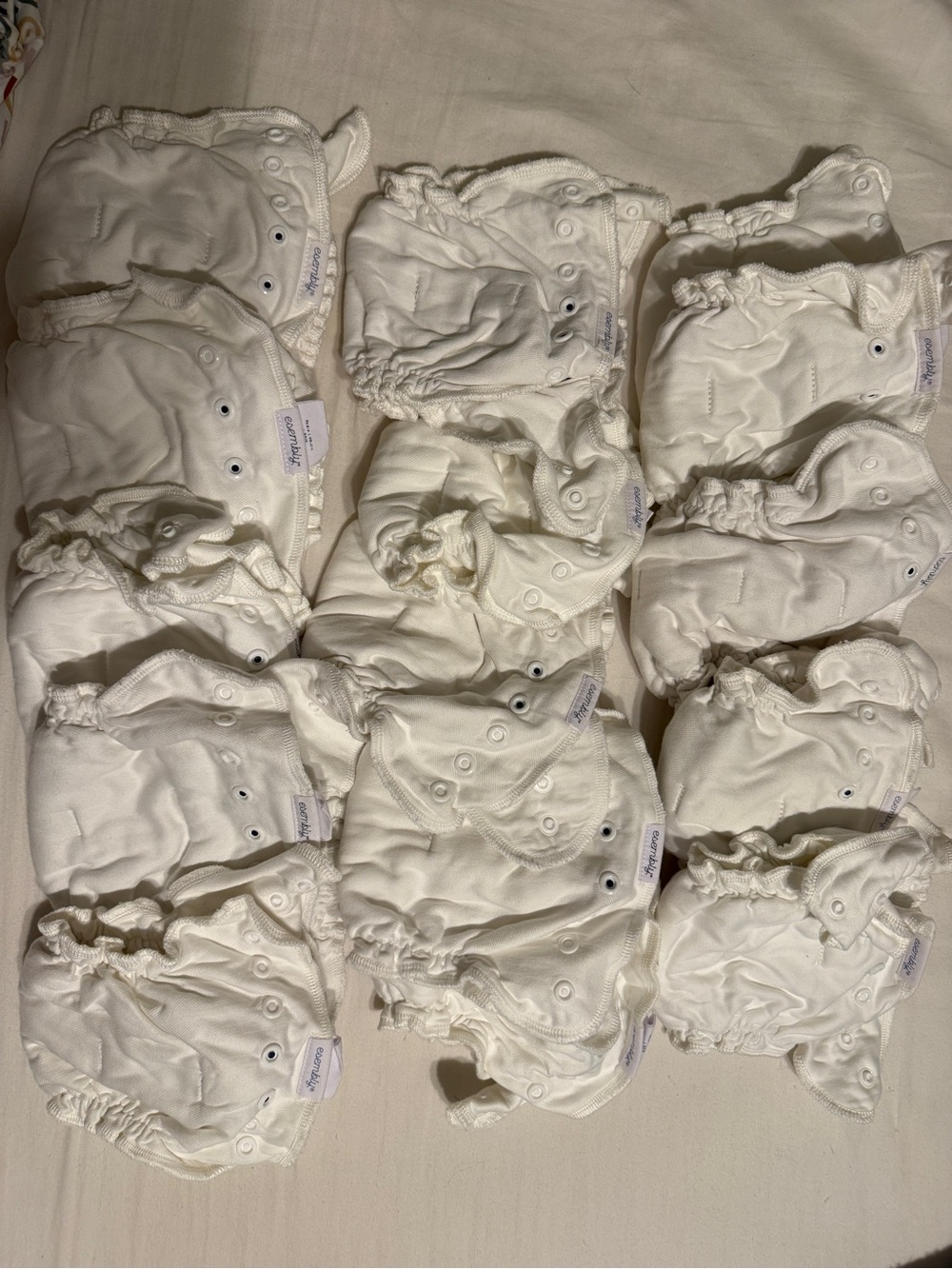 Esembly Cloth Diapers size 1 (7-17lbs) - White